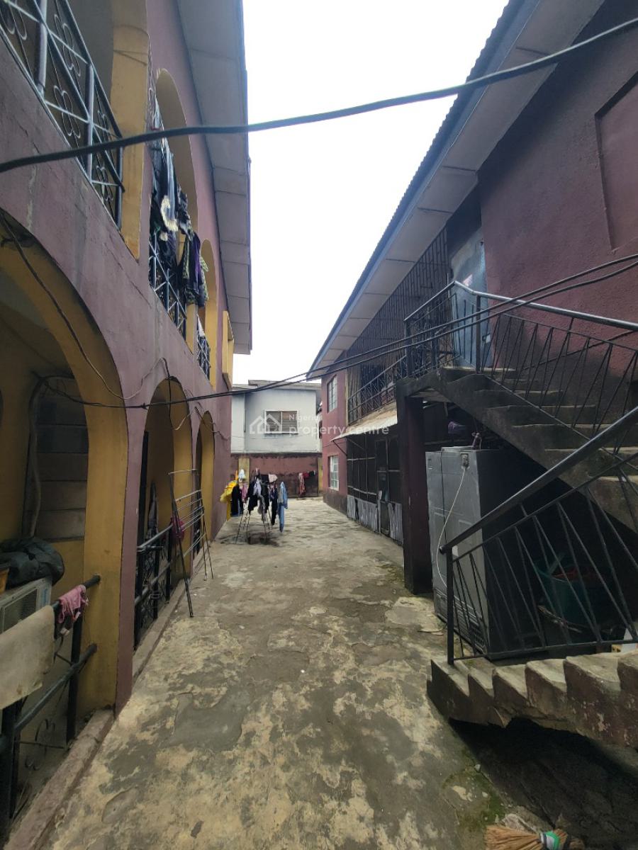 6 Units of Flats, Papa Ajao, Mushin, Lagos, Block of Flats for Sale