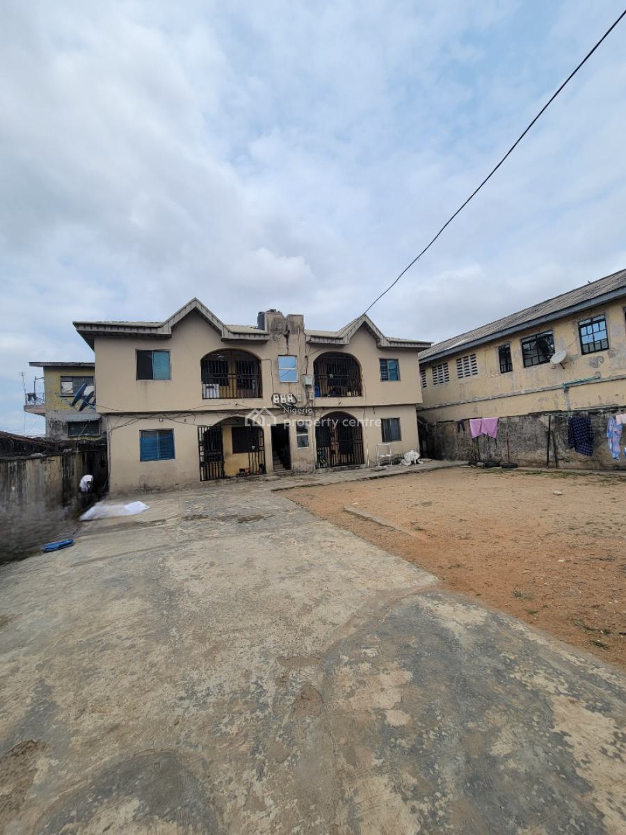 4 Numbers 2 Bedroom Flat, Mushin, Lagos, Block of Flats for Sale