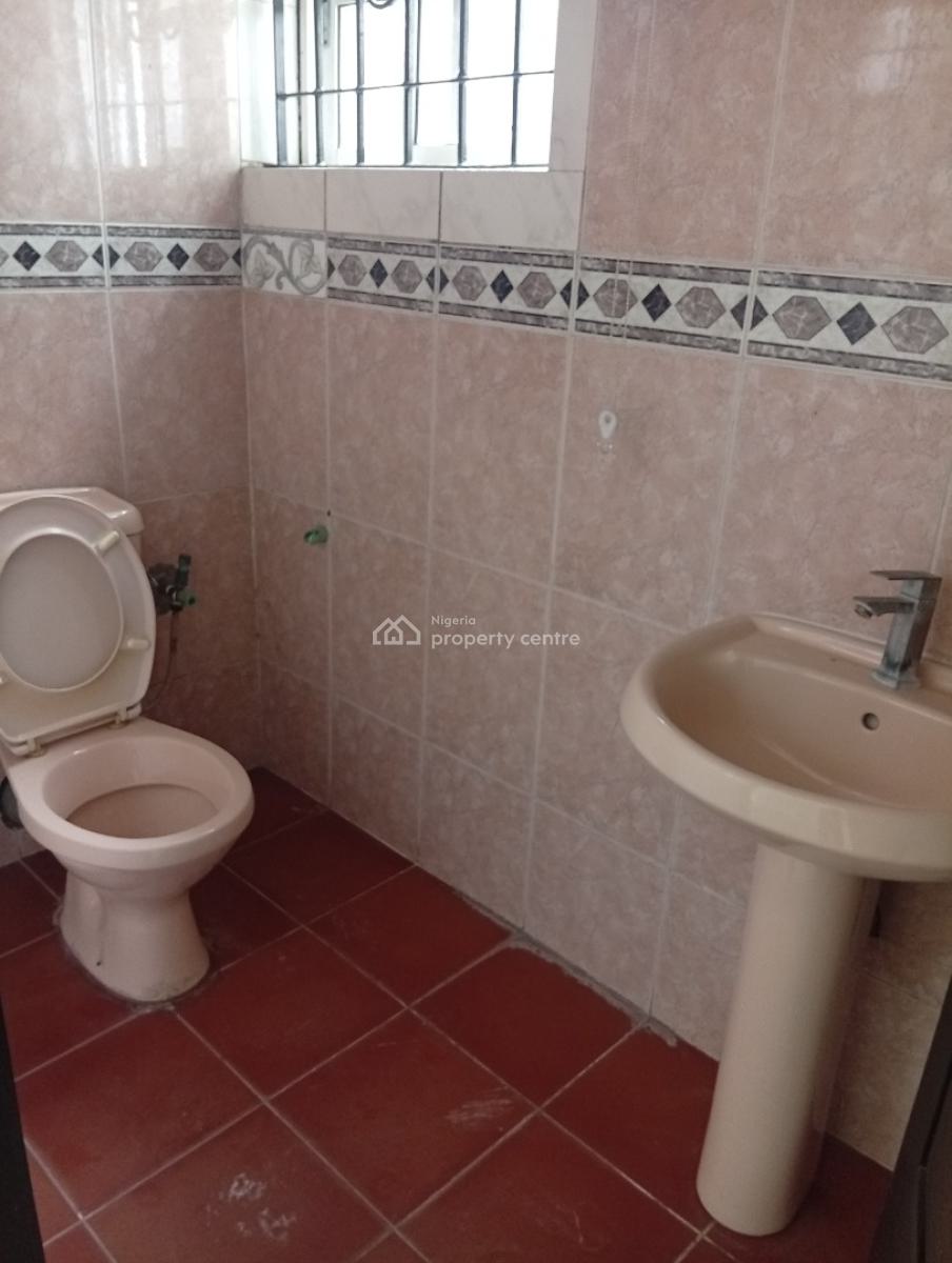 a Give Away Spacious 4 Bedroom Detached Duplex with Bq, Lekki Phase 1, Lekki, Lagos, Semi-detached Duplex for Rent