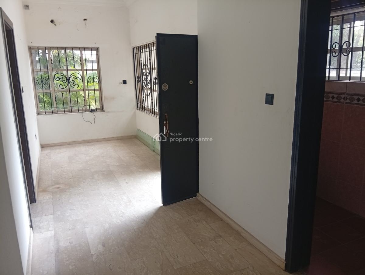 a Give Away Spacious 4 Bedroom Detached Duplex with Bq, Lekki Phase 1, Lekki, Lagos, Semi-detached Duplex for Rent