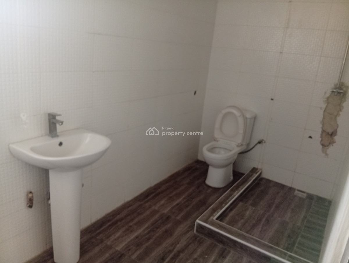 a Give Away Spacious 4 Bedroom Detached Duplex with Bq, Lekki Phase 1, Lekki, Lagos, Semi-detached Duplex for Rent