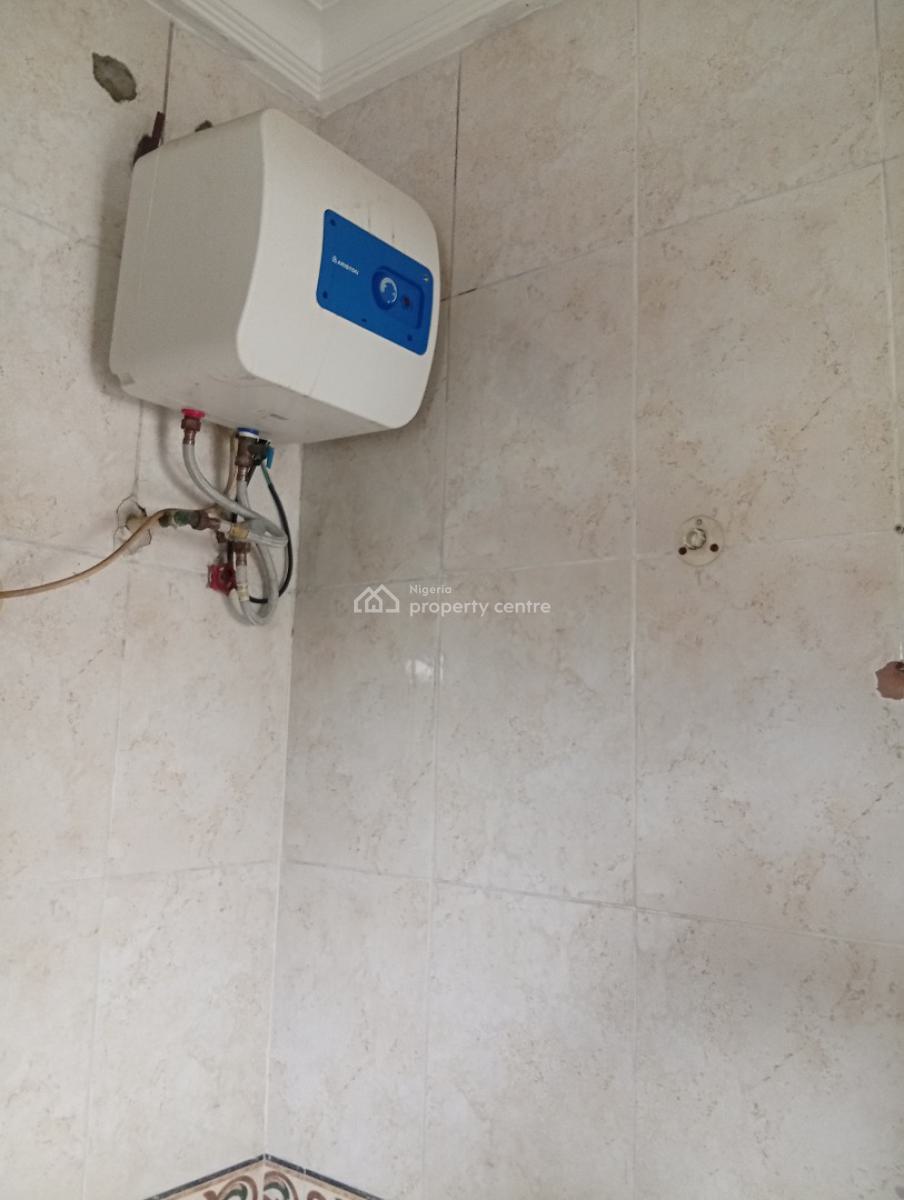 a Give Away Spacious 4 Bedroom Detached Duplex with Bq, Lekki Phase 1, Lekki, Lagos, Semi-detached Duplex for Rent