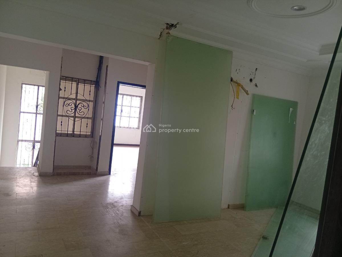 a Give Away Spacious 4 Bedroom Detached Duplex with Bq, Lekki Phase 1, Lekki, Lagos, Semi-detached Duplex for Rent