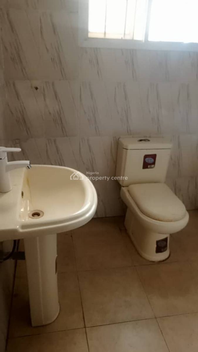 Standard and Super Spacious 3 Bedroom Flat, Lekki Scheme 2, Ajah, Lagos, Flat / Apartment for Rent