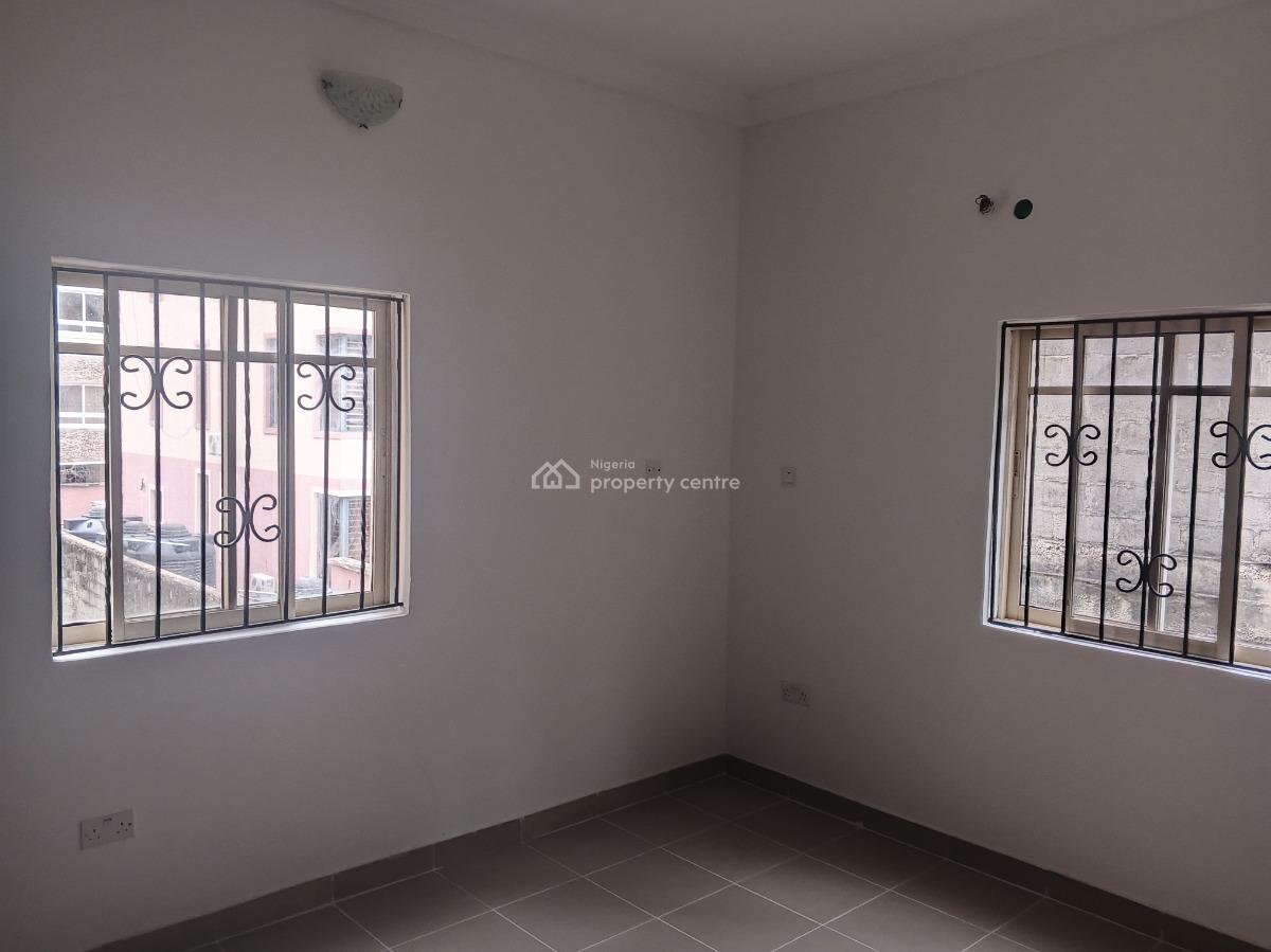 2 Bedrooms Tastefully Finished Partly Serviced Flat in a Block of 6 Flat, Oniru Estate, Victoria Island Extension, Victoria Island (vi), Lagos, Flat / Apartment for Rent
