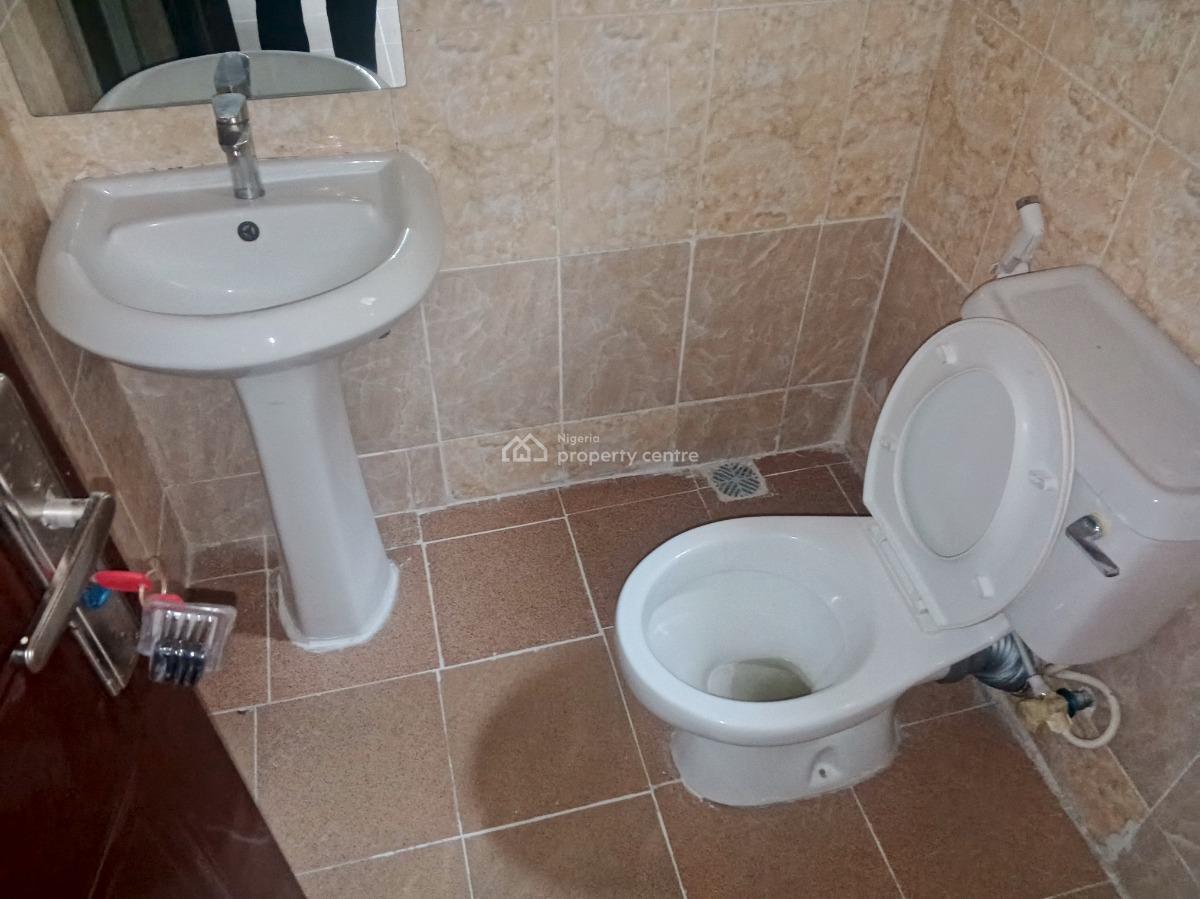 2 Bedrooms Tastefully Finished Partly Serviced Flat in a Block of 6 Flat, Oniru Estate, Victoria Island Extension, Victoria Island (vi), Lagos, Flat / Apartment for Rent