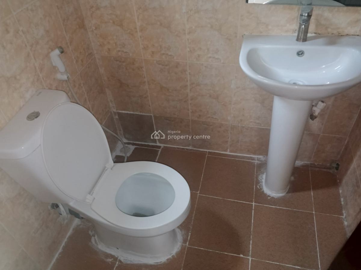 2 Bedrooms Tastefully Finished Partly Serviced Flat in a Block of 6 Flat, Oniru Estate, Victoria Island Extension, Victoria Island (vi), Lagos, Flat / Apartment for Rent