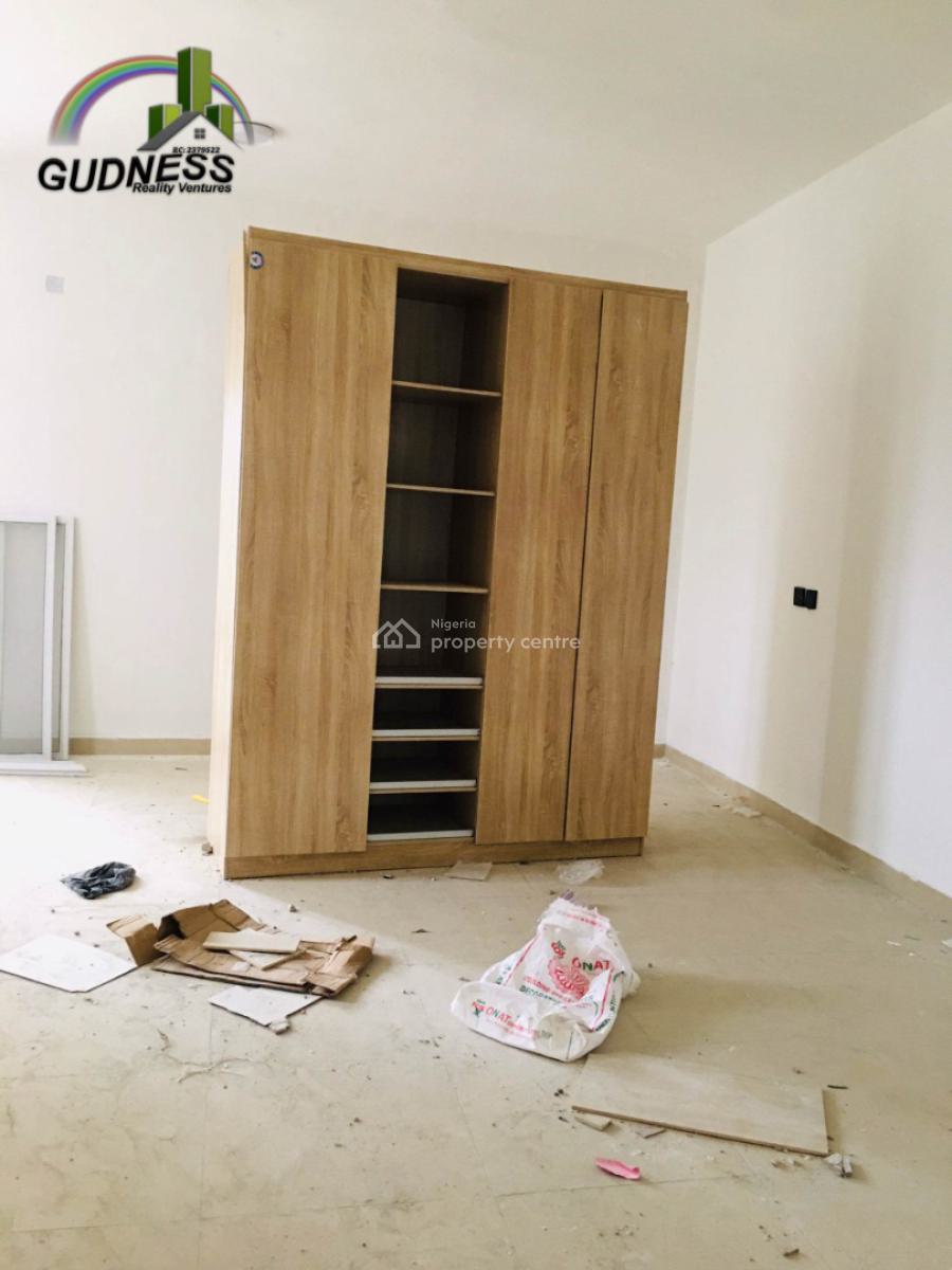 2-bedroom Upper Maisonette, Lekki Scheme 2, Ajah, Lagos, Flat / Apartment for Rent