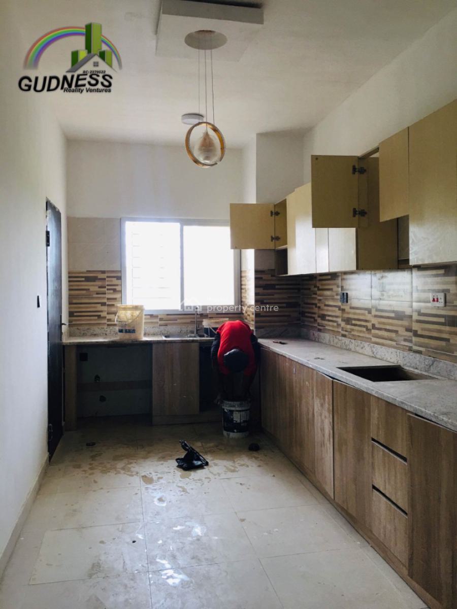 2-bedroom Upper Maisonette, Lekki Scheme 2, Ajah, Lagos, Flat / Apartment for Rent
