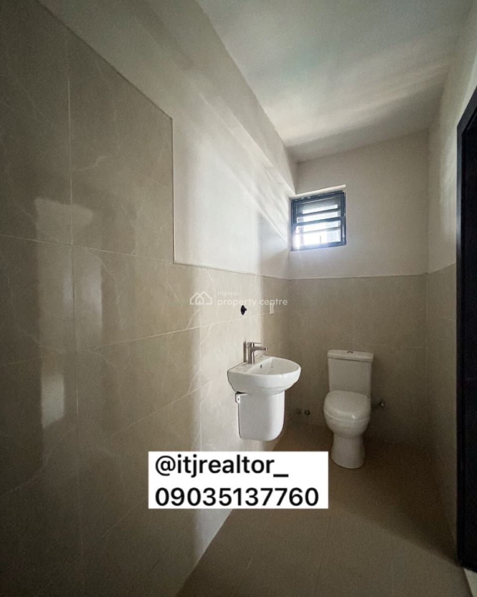 Lovely 2 Bedroom Apartment with Bq, Osapa London, Osapa, Lekki, Lagos, Block of Flats for Sale