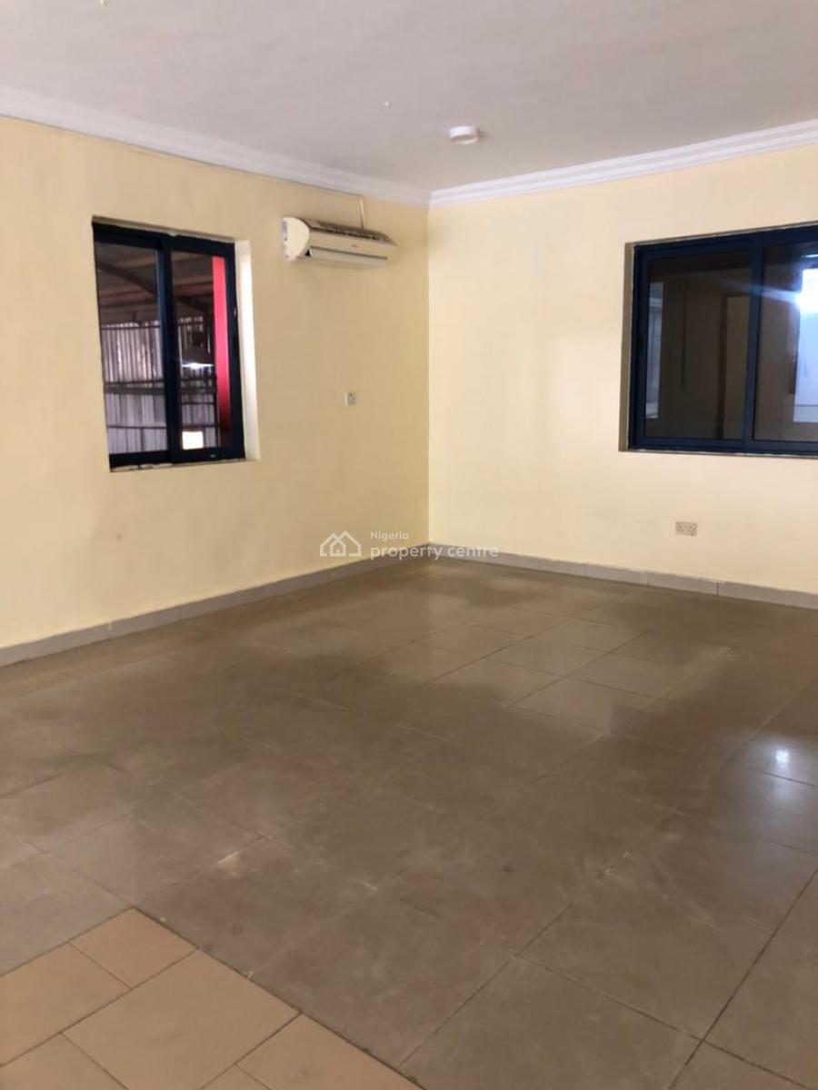 an Open Plan Office Space on 2 Floors, Mobolaji Bank Anthony Road, Onigbonbo, Ikeja, Lagos, Commercial Property for Rent