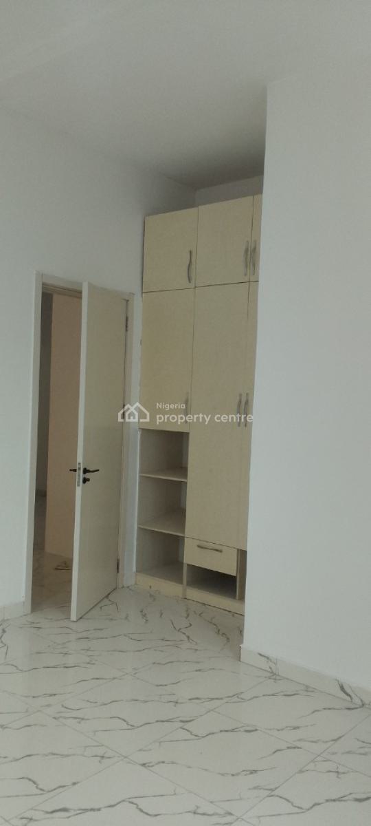 a Spacious Room Self Contained Studio Apartment, Maga Chicken, Ikota Villa Ikota, Lekki, Lagos, Self Contain (single Rooms) for Rent