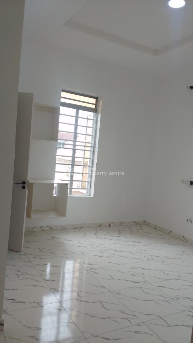 a Spacious Room Self Contained Studio Apartment, Maga Chicken, Ikota Villa Ikota, Lekki, Lagos, Self Contain (single Rooms) for Rent
