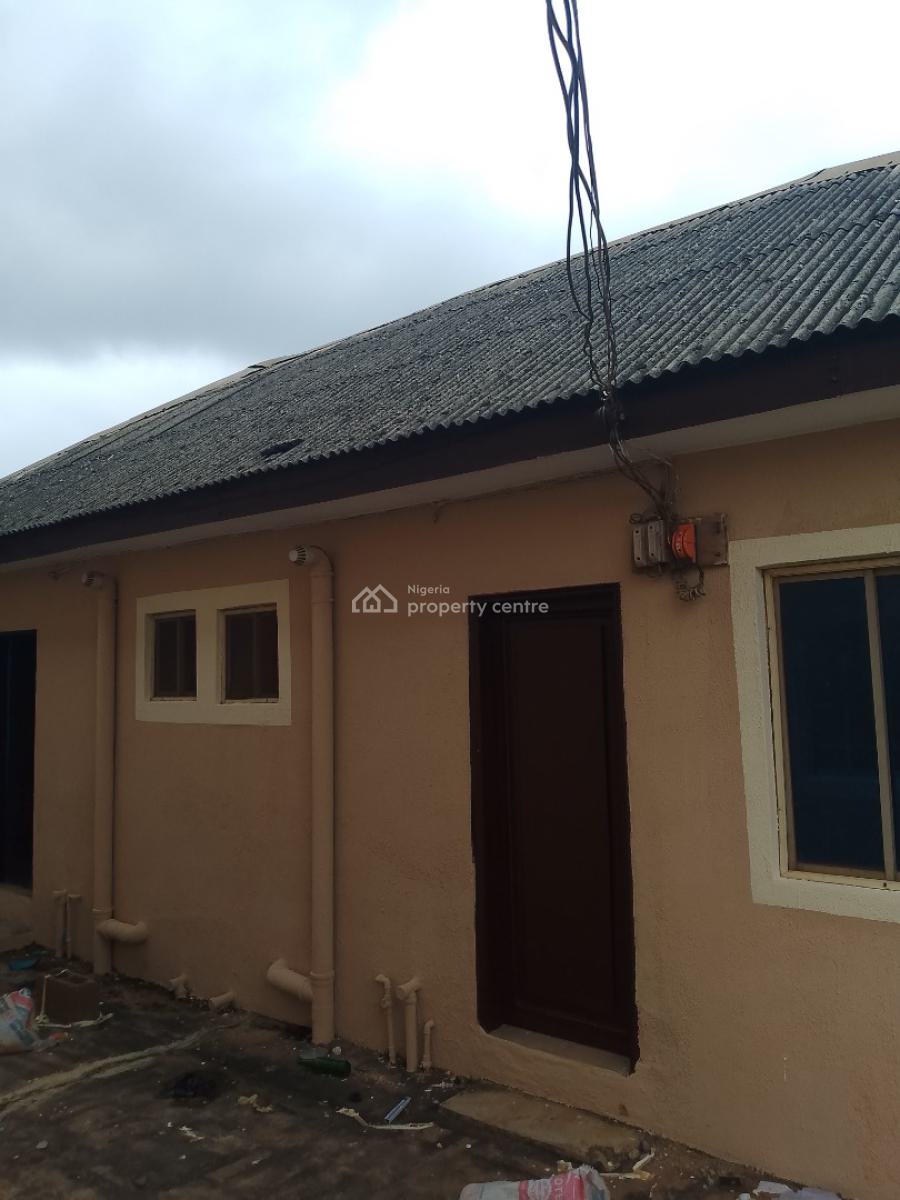 Mini Flats, Ijede Road,ap Bus Stop, Ikorodu, Lagos, Mini Flat (room and Parlour) for Rent