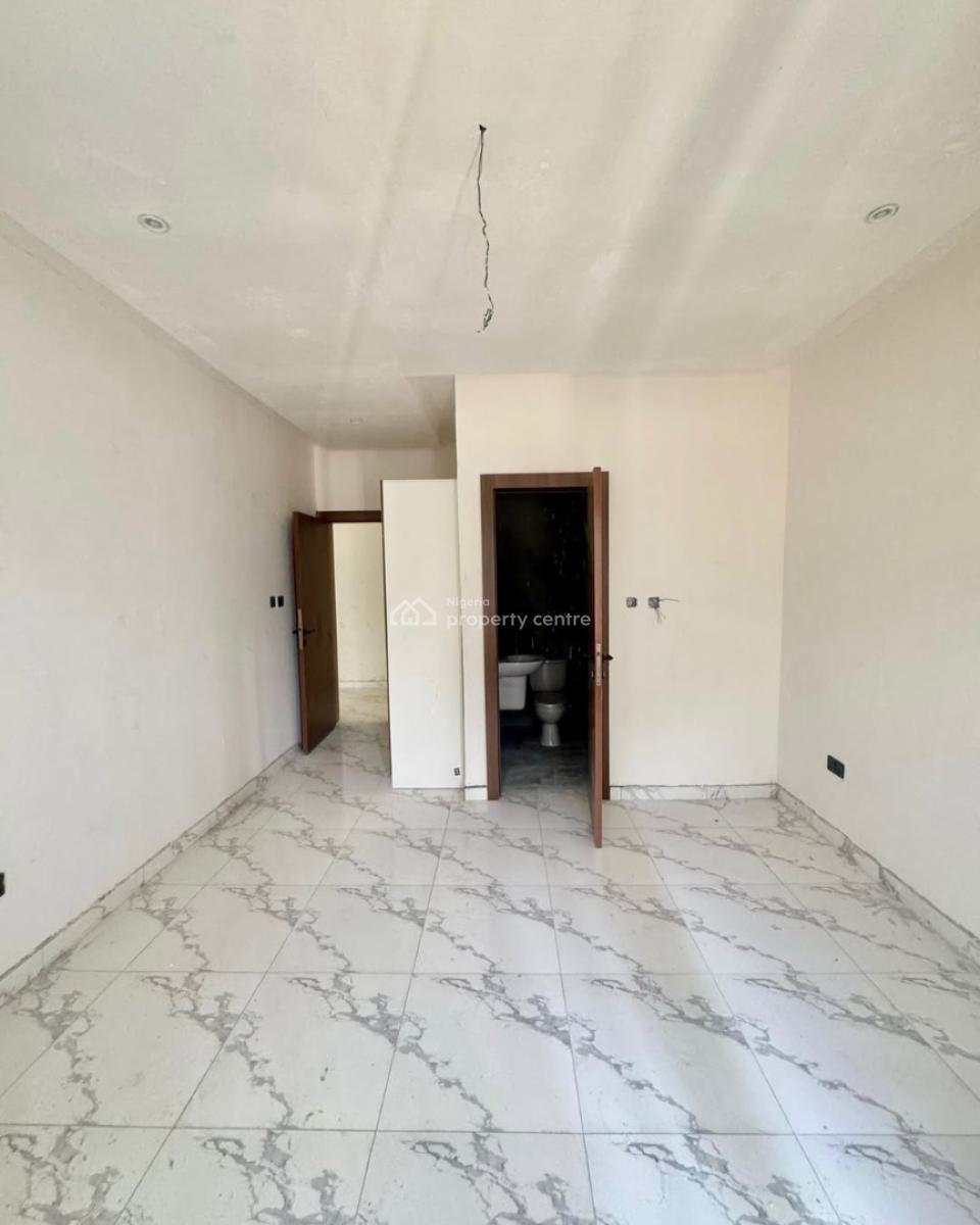 2 Bedroom Apartment on 2nd Floor, Off Yemi Adetayo Street, Ilasan, Lekki, Lagos, Flat / Apartment for Sale