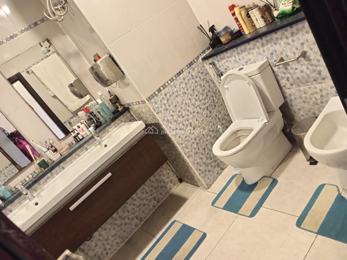 Ocean View Luxury!  Well-maintained Fully Furnished 2-bedroom, Lekki Phase 1, Lekki, Lagos, Flat / Apartment for Rent