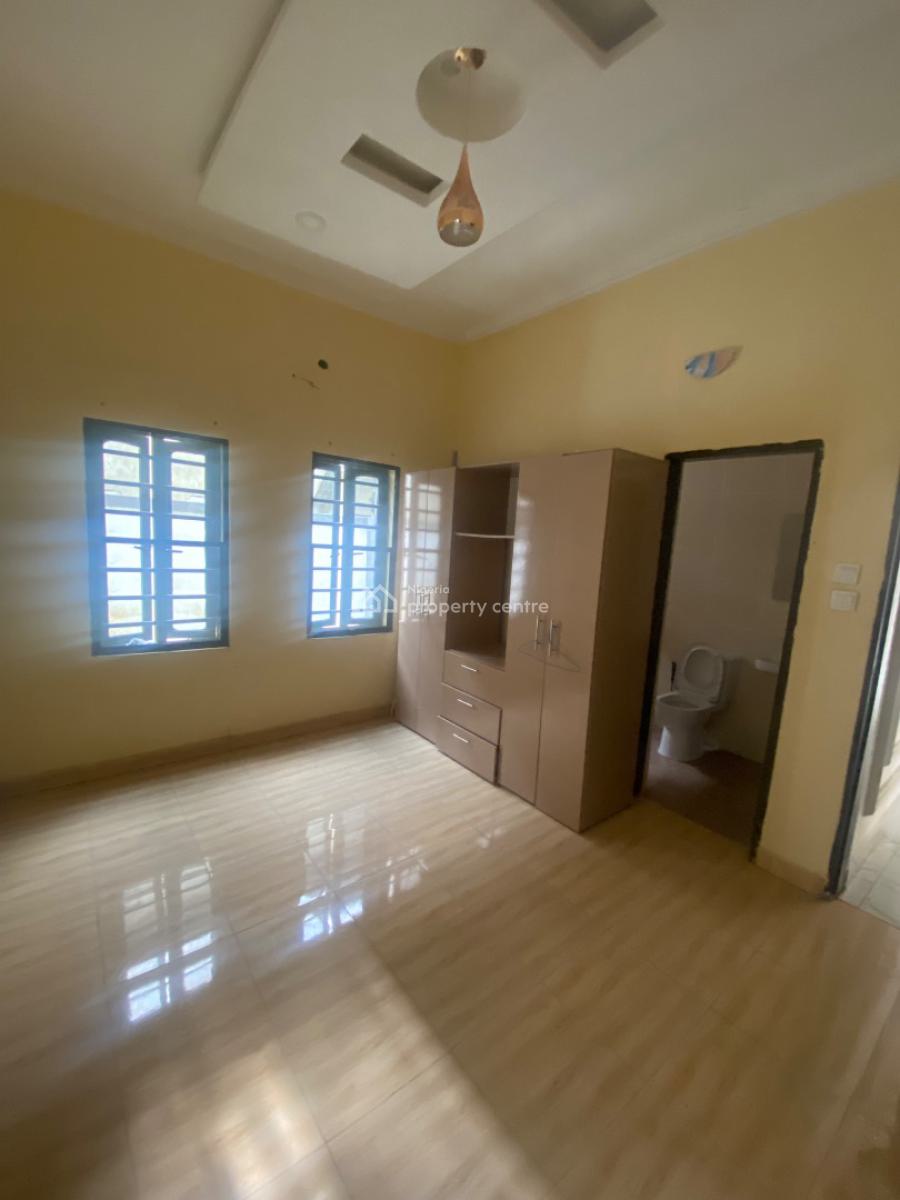 Super Luxurious 2 Bedroom Apartment, Meadow View Estate, Ogombo, Ajah, Lagos, Flat / Apartment for Rent