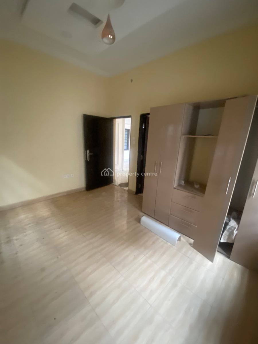 Super Luxurious 2 Bedroom Apartment, Meadow View Estate, Ogombo, Ajah, Lagos, Flat / Apartment for Rent