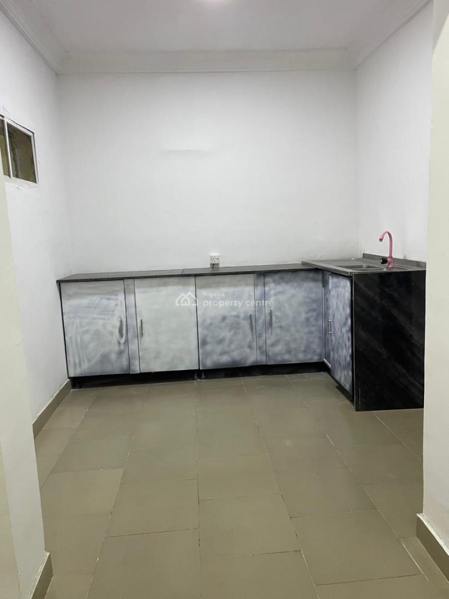 Newly Renovated Specious Mini Flat, Along Chevron Drive, Lekki, Lagos, Mini Flat (room and Parlour) for Rent