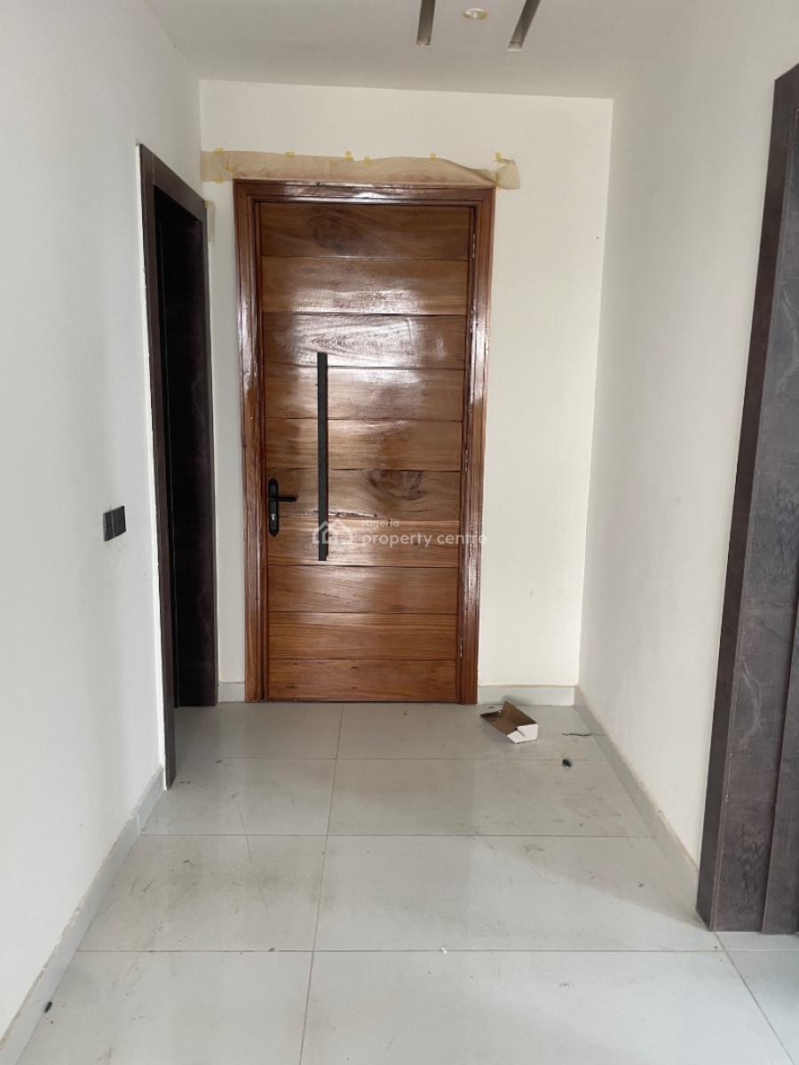Luxury and Serviced 2 Bed Apartment with Gym, Off Freedom Way, Lekki Phase 1, Lekki, Lagos, Flat / Apartment for Sale