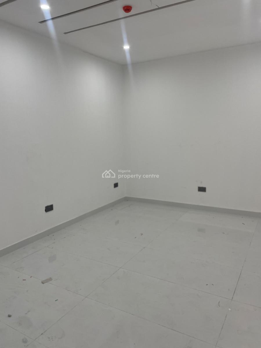 Luxury and Serviced 2 Bed Apartment with Gym, Off Freedom Way, Lekki Phase 1, Lekki, Lagos, Flat / Apartment for Sale
