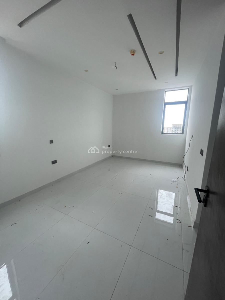 Luxury and Serviced 2 Bed Apartment with Gym, Off Freedom Way, Lekki Phase 1, Lekki, Lagos, Flat / Apartment for Sale