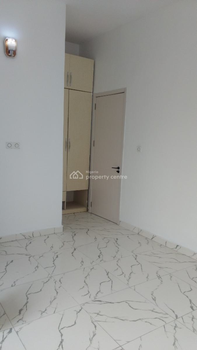 a Luxurious Mini Flat, Mega Chicken Ikota Villa Ikota, Lekki, Lagos, Mini Flat (room and Parlour) for Rent