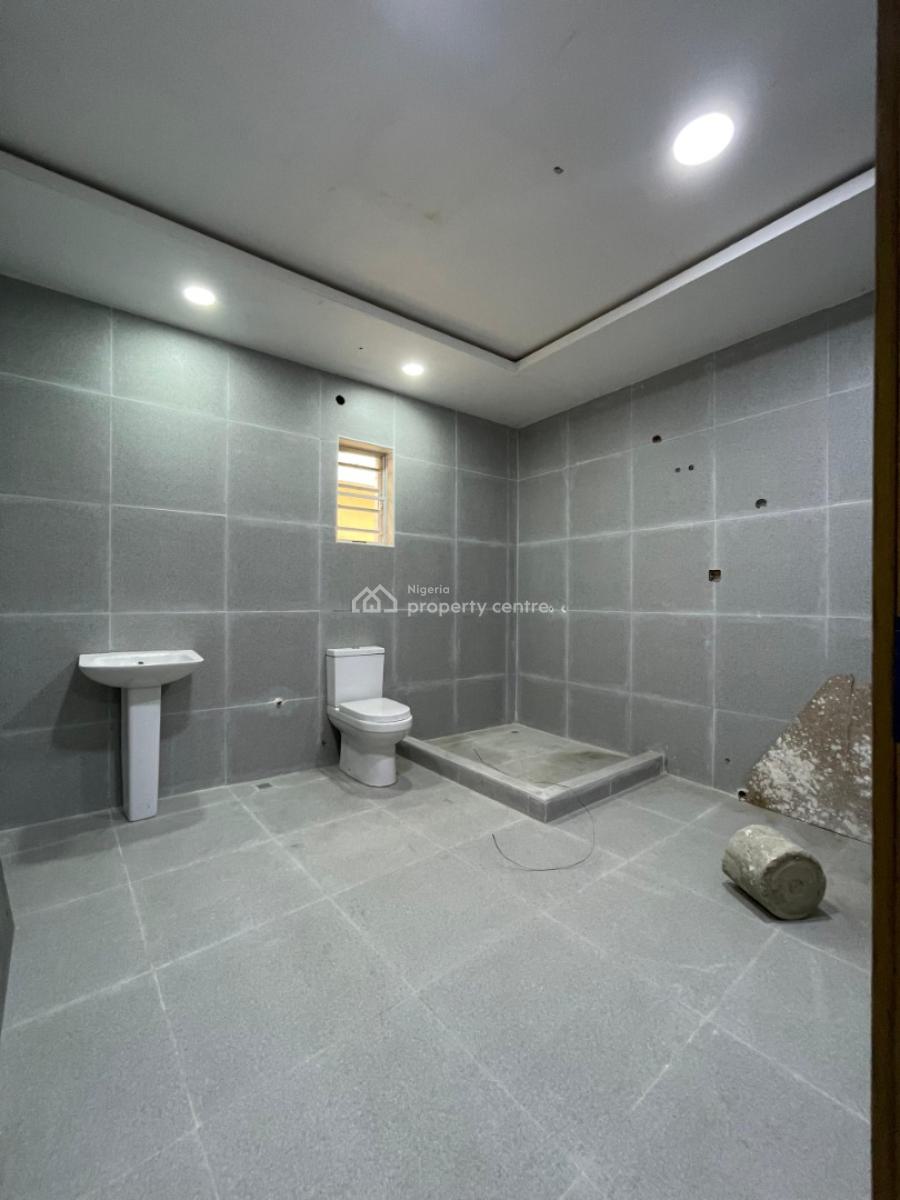 Exquisite 5 Bedroom Maisonette with Bq and Study in The Heart of Lekki, Lekki Phase 1, Lekki, Lagos, House for Sale
