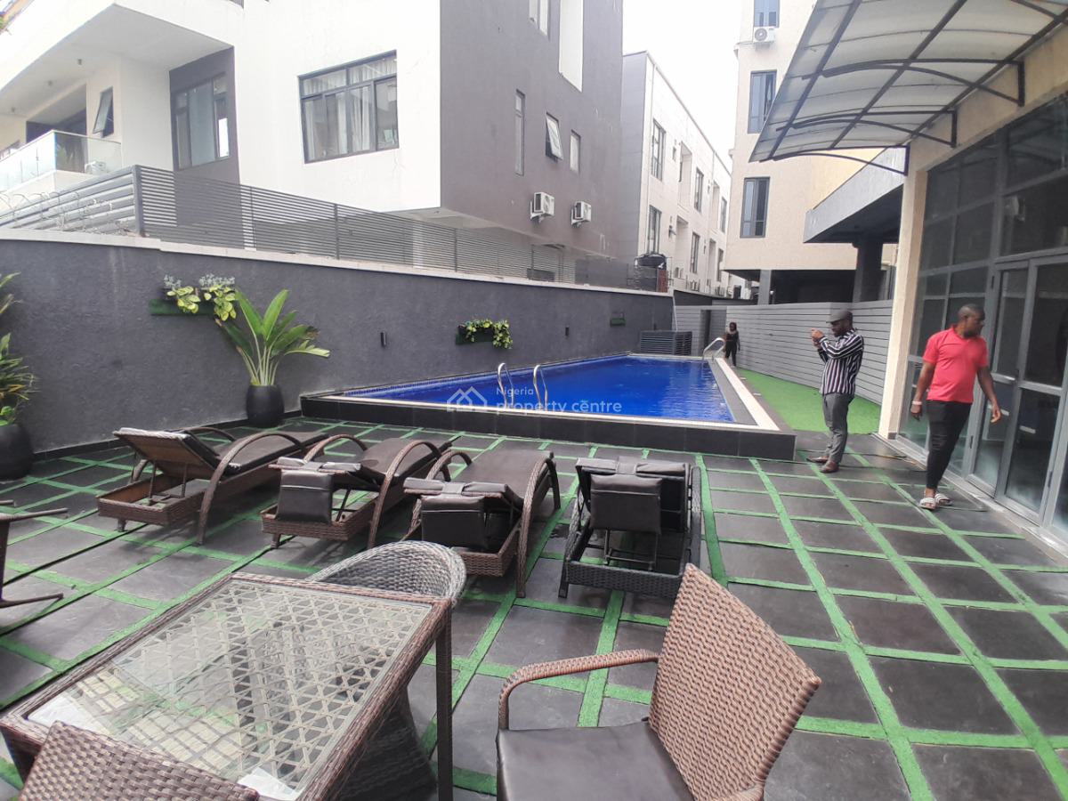 2 Bedroom Flat / Apartment with Bq, Swimming Pool, Gym & 24hours Light, Off Admiralty Road, Lekki Phase 1, Lekki, Lagos, Flat / Apartment for Rent