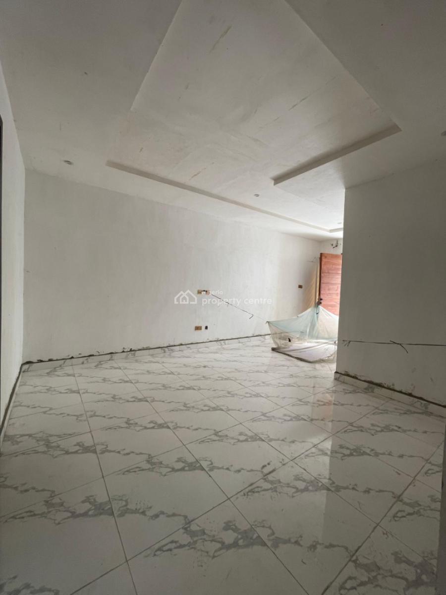 Exquisitely Built 4 Bedroom Terraced Duplex W/ Bq in a Prime Location, Lekki Phase 1, Lekki, Lagos, Terraced Duplex for Sale