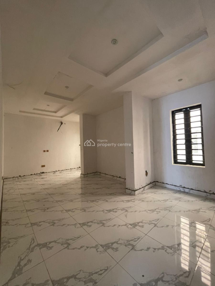 Exquisitely Built 4 Bedroom Terraced Duplex W/ Bq in a Prime Location, Lekki Phase 1, Lekki, Lagos, Terraced Duplex for Sale