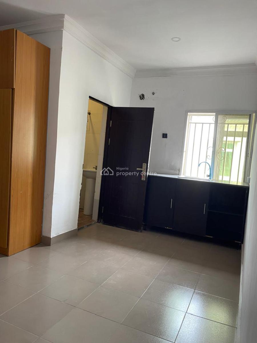 Standard Studio Apartment, Along Chevron Drive, Lekki, Lagos, Self Contain (single Rooms) for Rent
