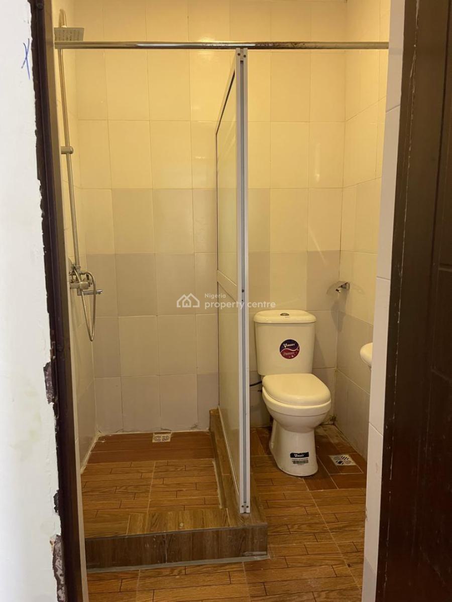 Standard Studio Apartment, Along Chevron Drive, Lekki, Lagos, Self Contain (single Rooms) for Rent