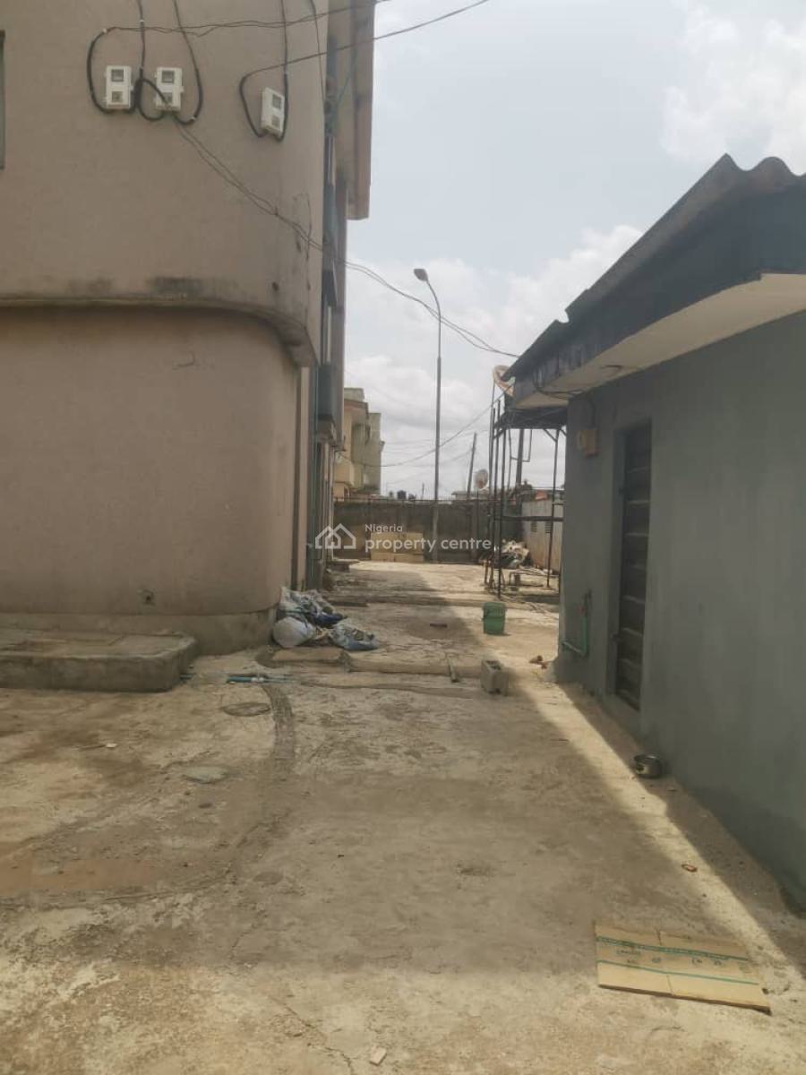 a Decent Block of Flat, Falana, Ejigbo, Lagos, Block of Flats for Sale