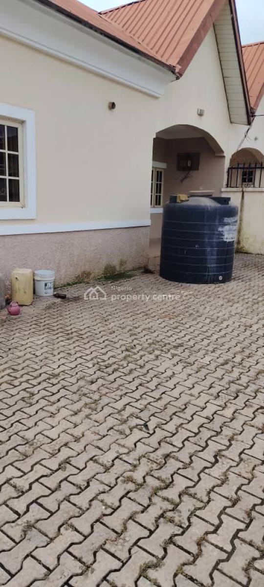 Luxury Three Bedroom Apartment, Sunnyvale Estate, Lokogoma District, Abuja, Flat / Apartment for Rent