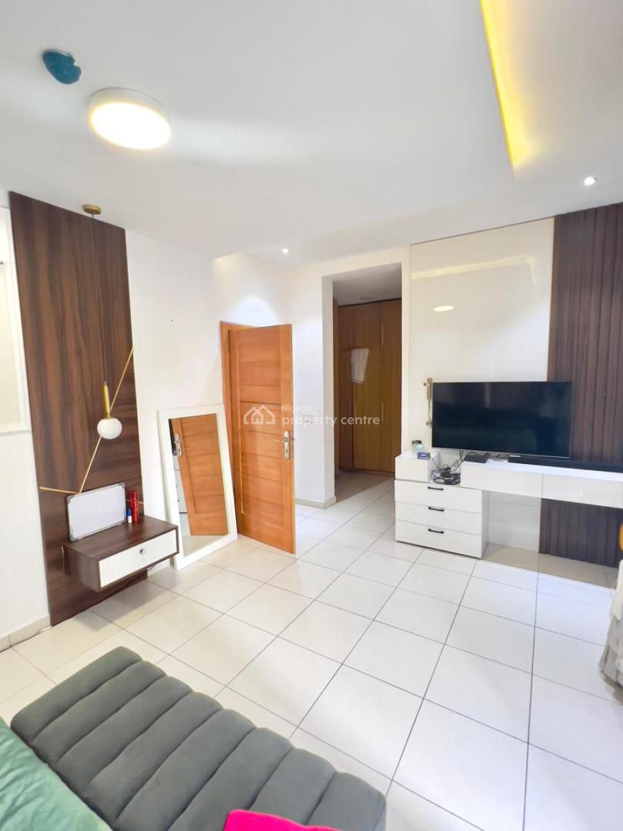 Ikate Luxury Gem! 2-bedroom Apartment with High Ceilings & Pool, Ikate, Lekki, Lagos, Flat / Apartment for Sale