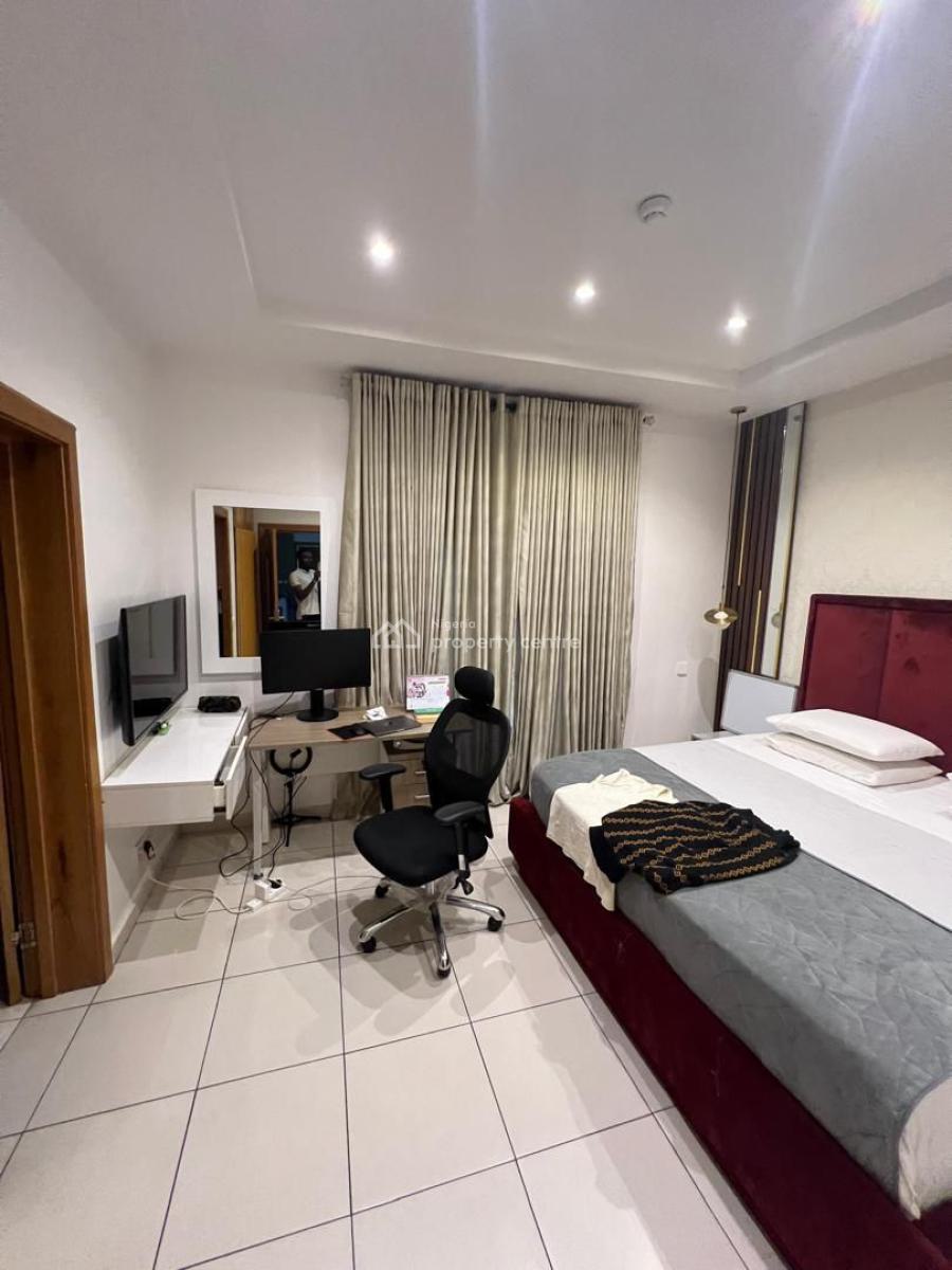 Ikate Luxury Gem! 2-bedroom Apartment with High Ceilings & Pool, Ikate, Lekki, Lagos, Flat / Apartment for Sale