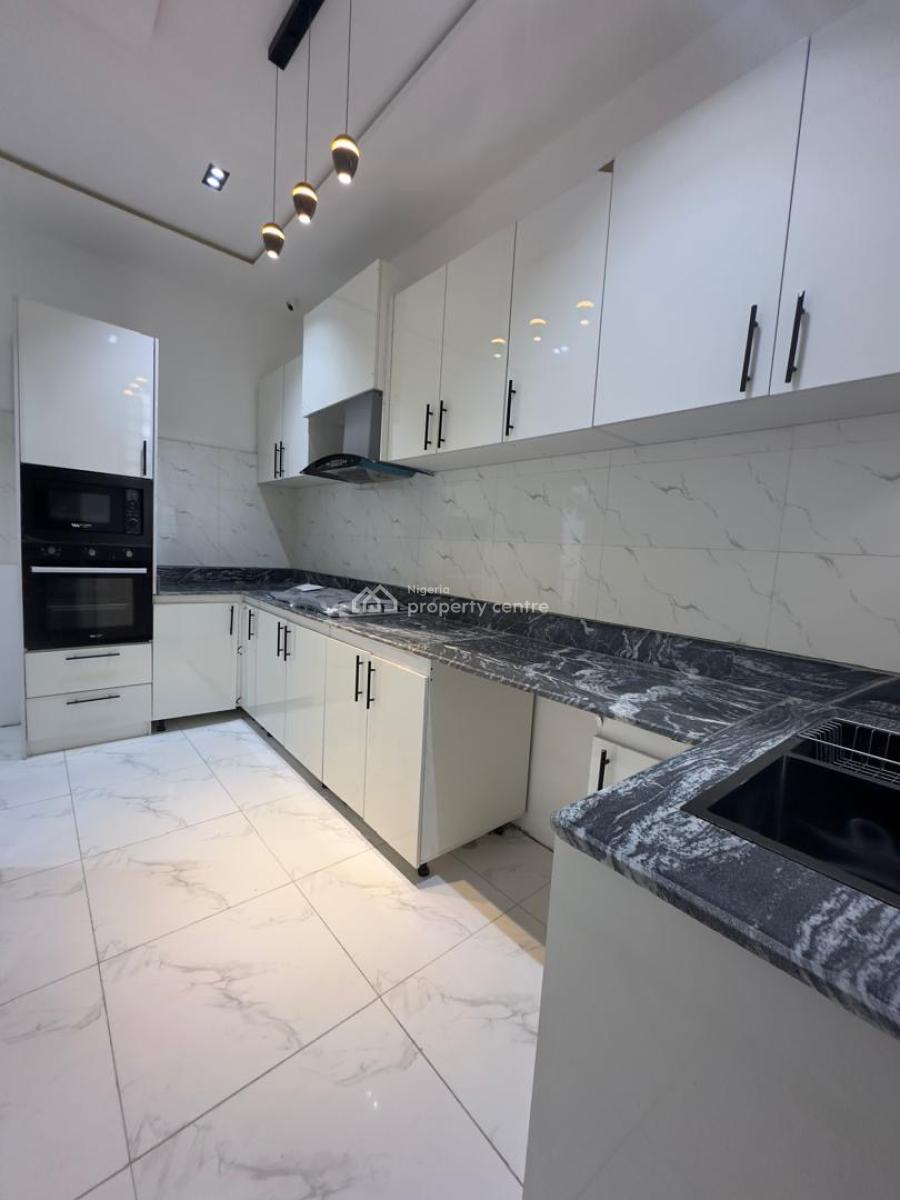 4 Bedroom Terrace Duplex, Ologolo, Lekki, Lagos, Terraced Duplex for Sale