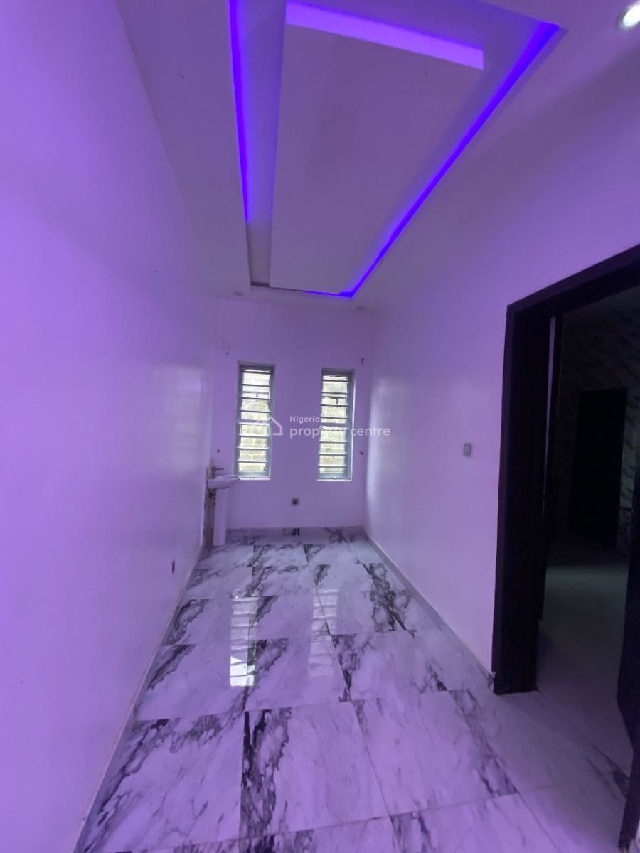 Standard Two Bedroom Apartment, in a Secured Estate in Sangotedo, Ajah, Lagos, Flat / Apartment for Rent