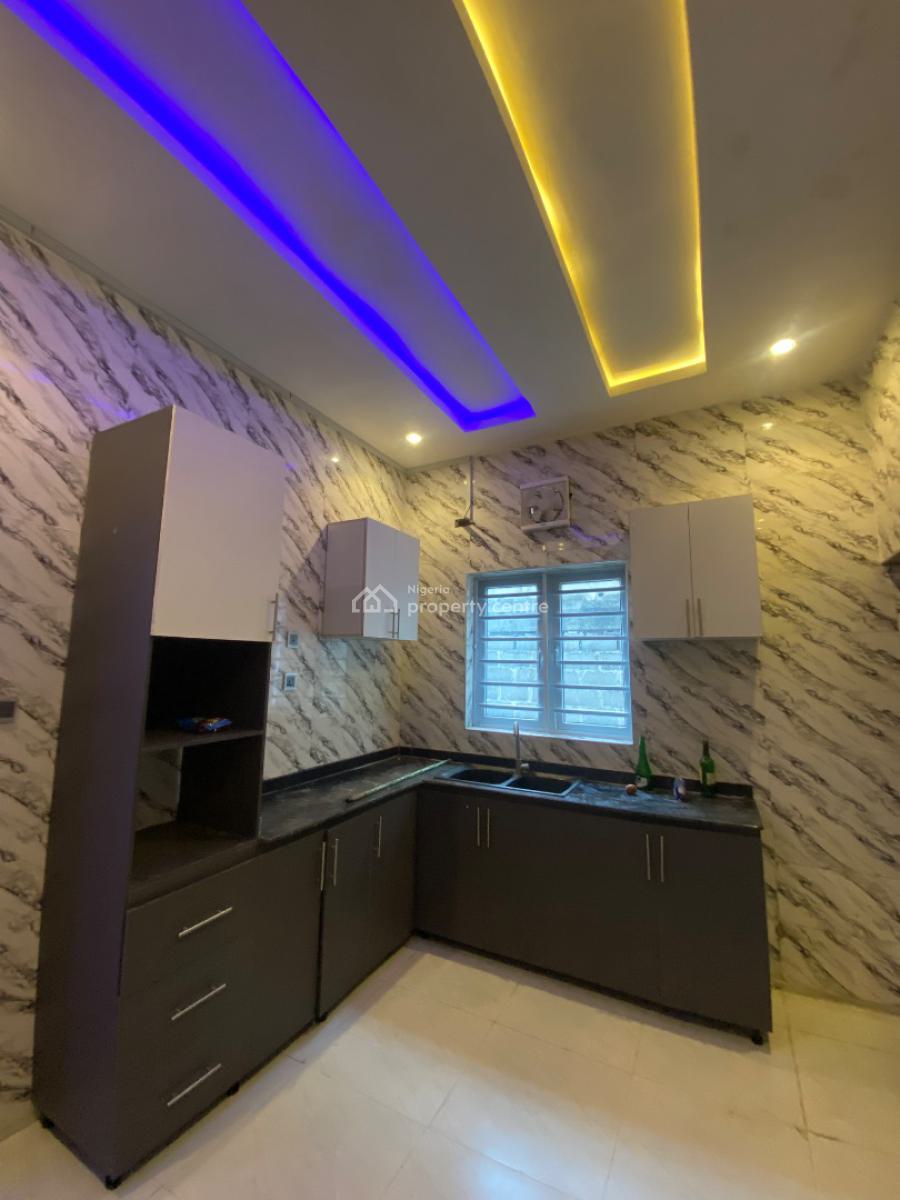 Standard Two Bedroom Apartment, in a Secured Estate in Sangotedo, Ajah, Lagos, Flat / Apartment for Rent