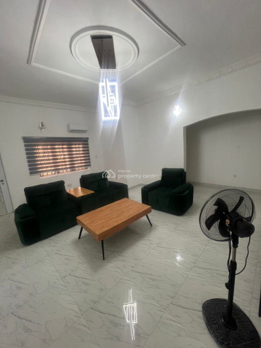 Fully Serviced Luxury 3bedroom Apartment Upstairs, Off Freedom Way Dome Church Lekki Phase1, Lekki, Lagos, Flat / Apartment for Rent