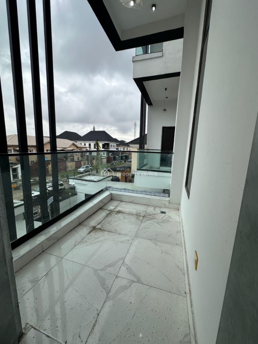 6 Bedroom Terrace Duplex with 1 Bq, Ikota, Lekki, Lagos, Terraced Duplex for Sale