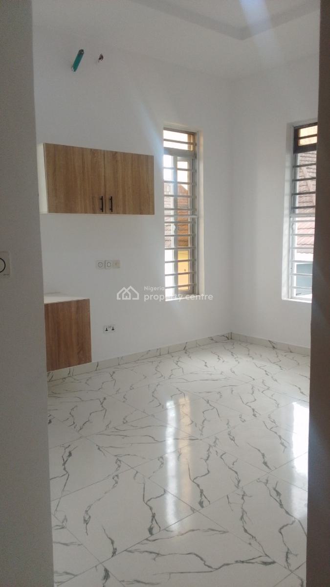 a Spacious Studio Apartment, Mega Chicken, Ikota Villa Estate, Ikota, Lekki, Lagos, Self Contain (single Rooms) for Rent