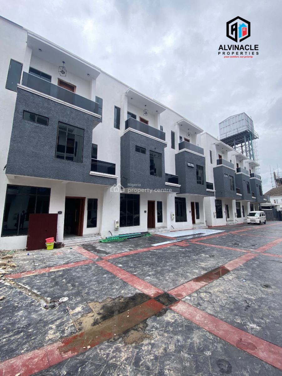 Lovely 4 Bed Serviced Terrace in an Estate, Chevron, Lekki, Lagos, Terraced Duplex for Sale