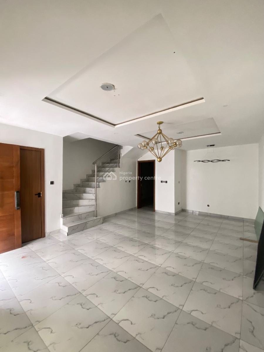 Lovely 4 Bed Serviced Terrace in an Estate, Chevron, Lekki, Lagos, Terraced Duplex for Sale