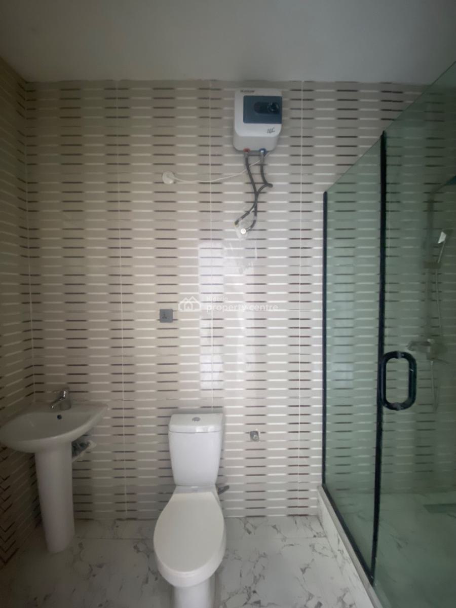 Lovely 4 Bed Serviced Terrace in an Estate, Chevron, Lekki, Lagos, Terraced Duplex for Sale