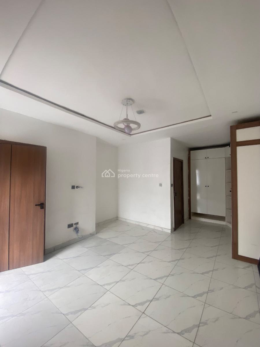 Lovely 4 Bed Serviced Terrace in an Estate, Chevron, Lekki, Lagos, Terraced Duplex for Sale
