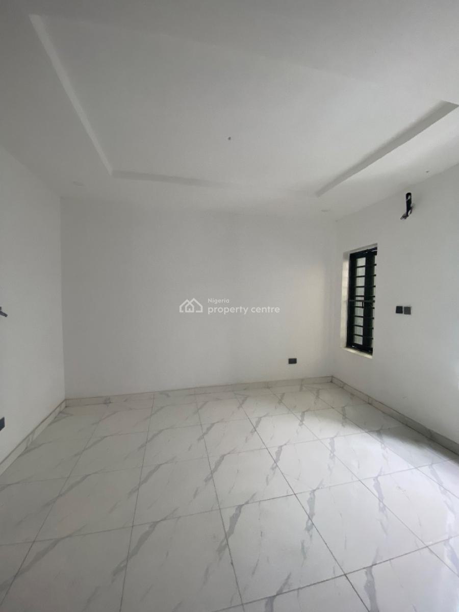Lovely 4 Bed Serviced Terrace in an Estate, Chevron, Lekki, Lagos, Terraced Duplex for Sale