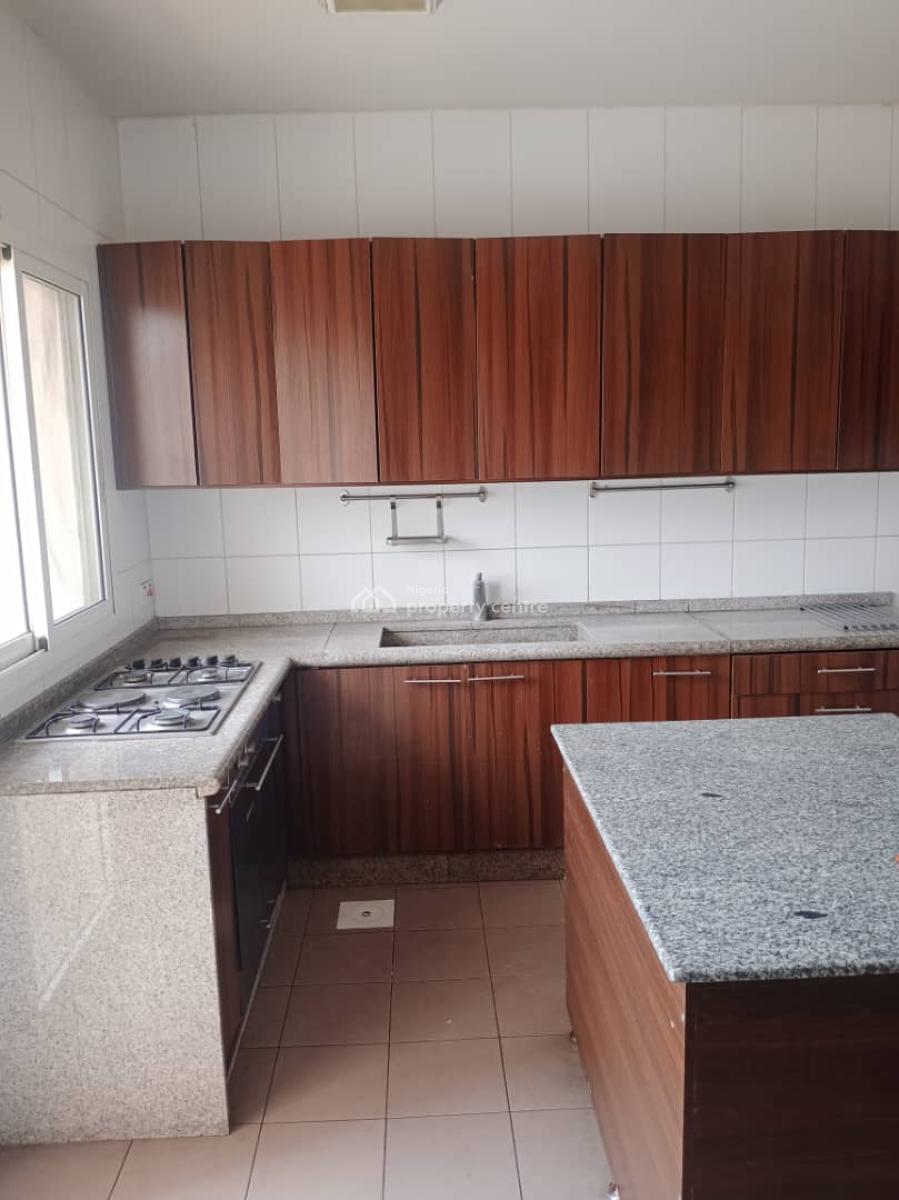 Fifth-floor 3-bedroom Luxury Apartment with One Room Bq, Old Ikoyi, Ikoyi, Lagos, Flat / Apartment for Sale