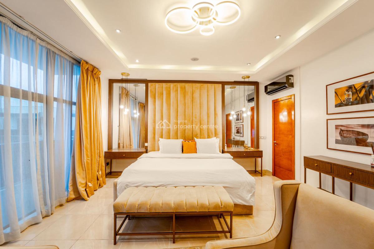 Luxury 4 Bedroom Terrace + Swimming Pool+ps5, Ikoyi, Lagos, Terraced Duplex Short Let